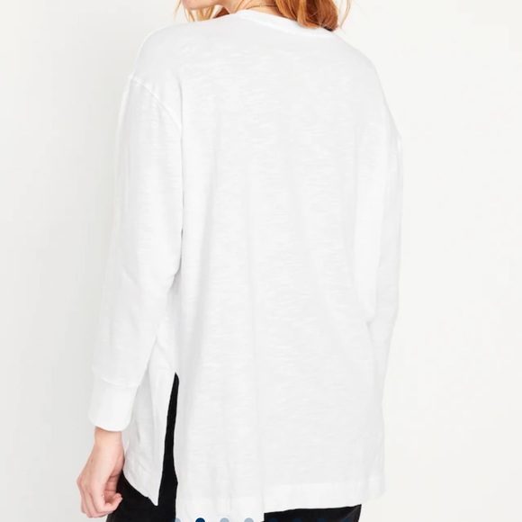 NWT OLD NAVY Luxe Long-Sleeve Tunic T-Shirt Color: White Lilies - Picture 3 of 10